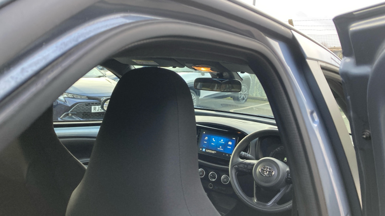 Toyota Aygo X 1.0 VVT-i Pure 5dr Auto Petrol Hatchback